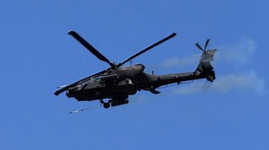 US Apache helicopter strikes ISIS in Iraq