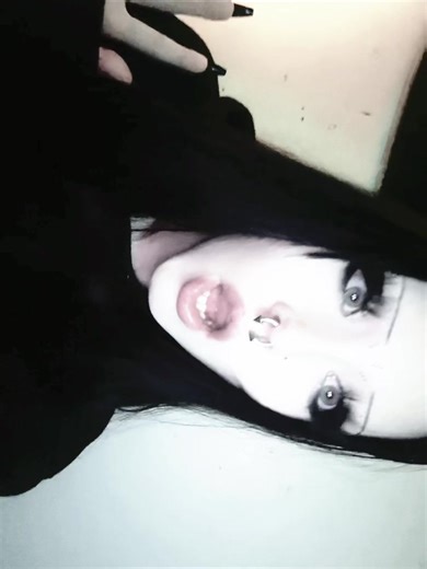 серый (@xillivaa)’s videos with Dead Girls - Penelope Scott