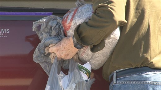 Mayor, council discuss expansion of Centerville recycling center