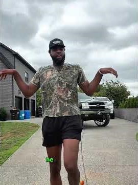 Why Mitchell Robinson Lives With His Old Coach#mitchellrobinson #nba #basketball