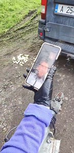 458K views · 3.4K reactions | Guette la caméra de recul portative connectée de ce diable de Sergueï!#NASAenPLS | La Sotizerie -stzr- | Facebook