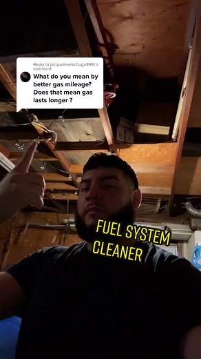 Reply to @jacquelinelechuga999 Just a quick explanation of what the fuel system cleaners work and how they can better your MPG🛠🥳#greenscreen