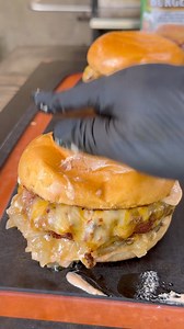 Smoked Cajun Burgers | Grillnation
