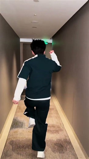 就这样gogogo！#战至巅峰 总决赛现场见！#星动营业中 #星动音乐电台#cortisgo