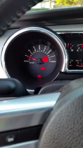 Mustang Charging Problem