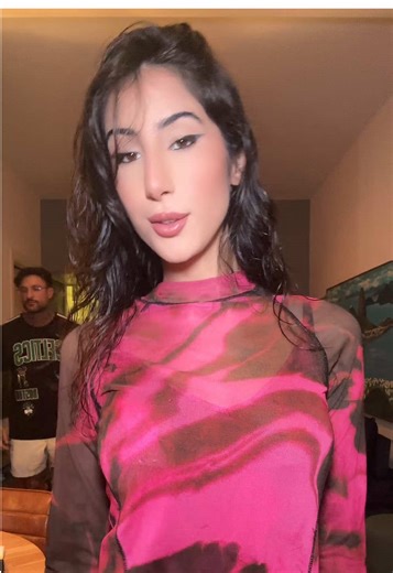 gabisaleh_ (@gabisaleh_)’s videos with som original - x_musicas