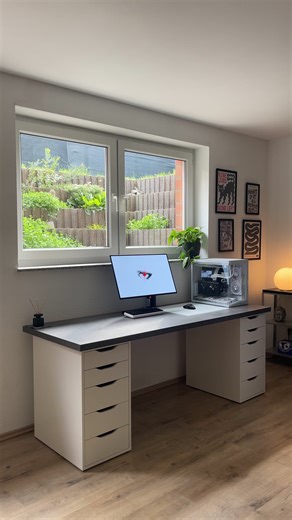 lean on. - #comp #pc #setup #oled #fyp