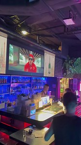 1.1M views · 10K reactions | ก็เปิดที่บาร์เกย์ฮ่องกงไปเลยสิคะ จะได้รู้ว่าเมืองไทยมีดี 555555555555555555  | Powerpuff GAY | Facebook