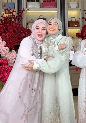 Keceriaan Anak Bunda dalam Video CapCut