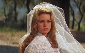为艺术献身的法国女星——热情奔放的碧姬·芭铎（Brigitte Bardot）