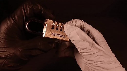 🔒 Cracking 4 Digit Padlocks 🔒 #lockpick #fyp #fypシ #locksmith #cracking