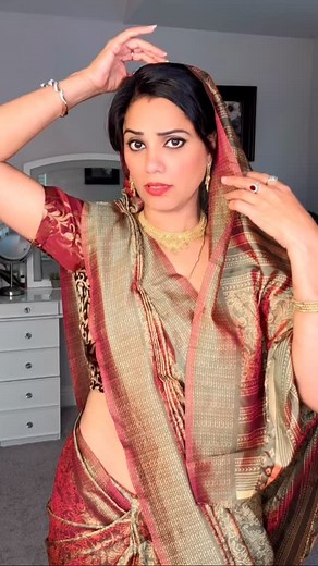 12K reactions · 203 comments | Mazak Kar Rahi Thi Guruji  #anirudhacharyajimaharaj #comadyvideo #funnyvideos #expression #foryou #fyp | Sushma Sharma | Facebook