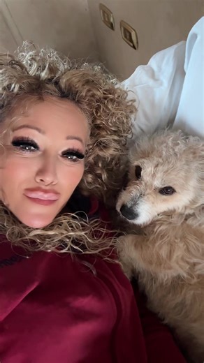 Video di Tina la riccia (@tina.la.riccia) con suono originale - antonioromantico