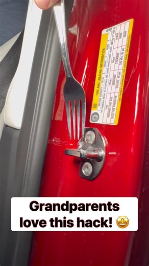 I wish I knew this sooner This original video was produced by Network Media LLC Productions, Rick Lax and Jennie Carroll | It Is A Weird World