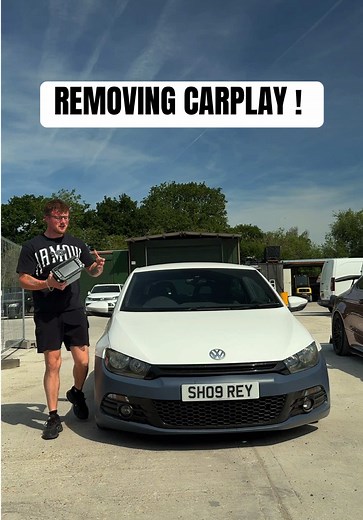 Removing CarPlay Screen to Unlock Better Speaker Sound