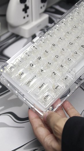 Upgrade Your Typing with the Stylish Phantom 68 Keyboard by KiiBOOM