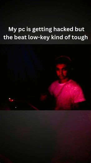 Hacked computer #funnymemes #comedy#computer #beat #virus #hack #funny #colerful #fyp #skit ​