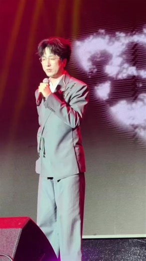 李常超 「盗墓笔记·十年人间」现场非常稳#十年人间 #唱游赣州音乐会 #李常超lao乾媽 #神级现场 #向全世界安利