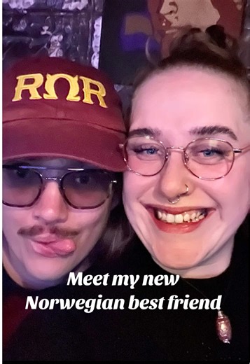 Go follow @lukas.ous on instagram, he's the best🤍 I went missing for a week to go live like a local in Norway🇳🇴 Officially the best country ever btw? I had the best time and met some incredible people. Couldn't recommend it more ✨ Obviously it's not in my nature to not be singing, so I was itching to find the best karaoke bar, which I successfully did, where I met my new bestie that turned out to be the worlds best singing tour guide🤣 lechyd da Lukas, and alt for Norge 😉 . . . . . . #singer