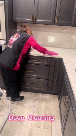 💘 Valentine’s Day Special 💘 Fall in love with a cleaner home! ✨ Treat yourself (or someone you love) to a fresh, stress-free space this Valentine’s Day. ✅ First-time customers get 15% OFF 📲 Book your cleaning today — spots are limited! 918-361-1911 #Hashtags #ValentinesDaySpecial #DeepCleaning #HomeRefresh #FirstTimeCustomer