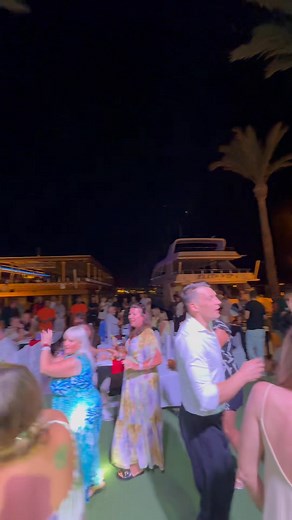 56K views · 606 reactions | Christina❤️❤️ | Hakuna Matata restaurant&cafe | Facebook