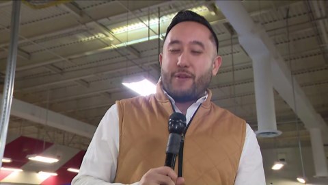 Inside USPS' rush to ship packages ahead of Christmas