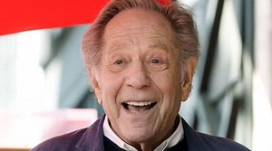 Oscar-nominated The Goldbergs star George Segal passes away