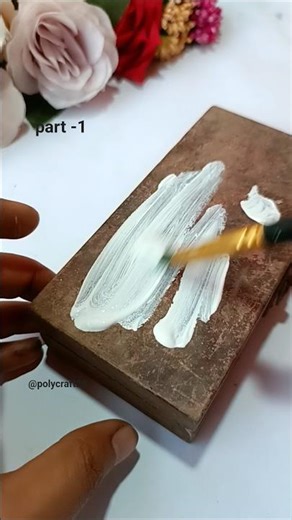 Painting on a wooden box 📦🤗🤗#diy #diycrafts #easyart #painting #wooden #box #acrylicpainting #ideas