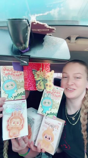 Labubu unboxing #labubu #lafufu #unboxing #popmart #labubuthemonsters #lafufuorlabubu #lafufuunboxing