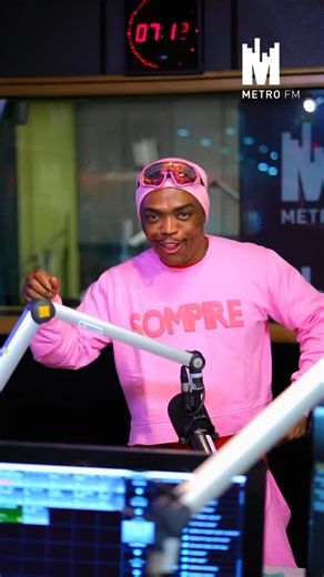 How can you not be in a great mood when you’re with us?😂 Some behind then scenes of the HOME OF BANTER😂. Tune in now on www.metrofm.co.za or on SABCPLUS | METRO FM