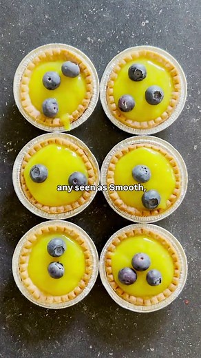 Easy Vegan Lemon Curd! Just 6 ingredients, 10 minutes, and done. Perfect with pastries, layered in cakes, or spooned onto non dairy ice cream. Also makes a lovely homemade gift for Easter or for your next spring brunch.⁠ ⁠ RECIPE: https://itdoesnttastelikechicken.com/easy-vegan-lemon-curd/