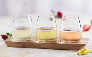 4.2K views · 40 reactions | We like our wine with a little ✨sparkle✨ | Seasons 52 | Facebook