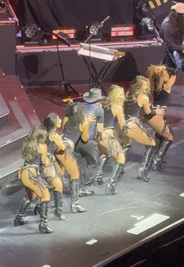 Pitbull Concert Highlights at The O2 in London