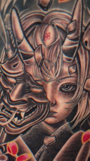 GEISHA AND PHOENIX TATTOO FULL BACK!!