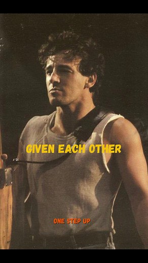 Bruce Springsteen - One Step Up (FANTASTIC acoustic version, part 1) #springsteen #brucespringsteen #springsteenlive #springsteentour2023 #onestepup