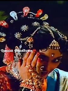 🙏one of the heartwarming melodious romantic songs, "Inbam Pongum Vennila" sung by PB Sreenivos and P Susheela from the historical film Veerapandiya Kattabomman. 1959 💞 Cast: Sivaji Ganesan, Gemini Ganesan, Padmini, Music: G Ramanathan Lyrics: Ku Ma Balasubramaniam Director: BR Panthulu Producer: BR Panthulu | Ramiah Ramiah