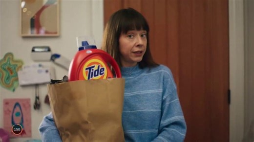 Tide TV Spot, 'Questions for Mom: Scholarships'