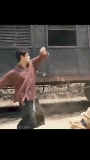 Johnny Tri Nguyen Amezing Kicks 💥⚡ . . . #johnnytringuyen #kungfu #MartialArts #kicks #viralreels #reels | Sunil Chang