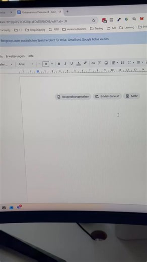 Du hast tausend Ideen, aber keinen Plan, wie daraus Einnahmen werden? Du arbeitest, postest, hoffst – aber am Ende bleibt: Stillstand. Es liegt nicht an dir. Dir fehlt nur das System. Im Workshop zeige ich dir, wie du in wenigen Wochen ein digitales Produkt erstellst und automatisiert verkaufst – selbst mit wenig Zeit neben Job oder Familie. | DigiBee