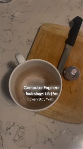 Everyday Wins on Instagram: "I like to enjoy ginger in the morning or afternoon during my workday. As a computer engineer, I spend long hours on my laptop. My days are filled with solving complex problems and building solutions. I often work through solution diagrams and system designs. There’s a lot of exciting AI work, experimentation, and iteration. Ginger helps support digestion while sitting for long stretches. Its anti-inflammatory benefits help me feel less stiff during deep focus. It’s a