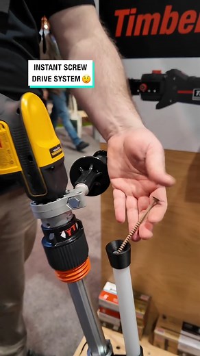 245K views · 664 reactions | That's one way to speed up the work process!   doylebuilds #tech #DIY #hack | UNILAD | Facebook