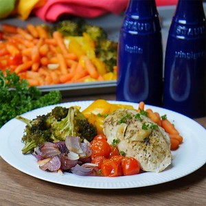 593K views · 2.4K reactions | Roasted Chicken and Rainbow Veggies: a meal that makes healthy eating fun! | Cooking Panda | Facebook