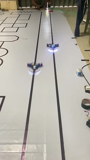 Exciting Robot Drag Race Competition