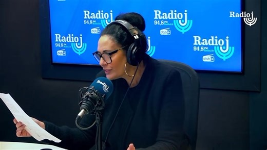 3.1K views · 70 reactions | Ma chronique de la semaine sur Radio J : Cette semaine, je vous parle de la richesse de la culture autistique : musique, humour, séries, cinéma, littérature…Et surtout de l’importance de laisser les personnes autistes prendre la parole elles-mêmes, sans filtre. #Autisme #Culture #Inclusion #OliviaCattan #RadioJ #SOSAutismeFrance | Olivia Cattan | Facebook