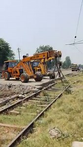 Cut and Connection work has been initiated for linking New DFC Goods siding at DFC New #MandiGobindgarh station on #EDFC alignment with Northern Railway's #MandiGobindgarh station in #Punjab’s #FatehgarhSahib district by the #Ambala unit. This linkage will expedite mechanised track linking of the #Pilkhani - #Sahnewal section by state-of-the-art New Track Construction (#NTC) machines. | DFCCIL