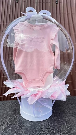 Creative Baby Clothes Balloon Gift Tutorial