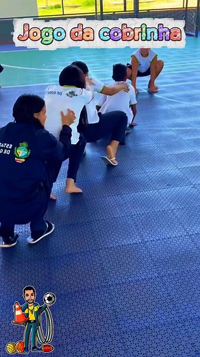 Adaptando jogos eletrônicos na prática, olha essa proposta do jogo da cobrinha. Ótima adaptação para a Educação Física. #educacaofisica #edfisica #educacionfisica | Recriando Jogos e Brincadeiras