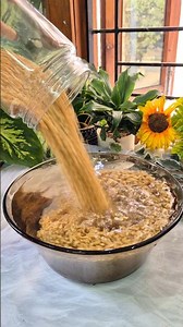 jab achanak se kuch meetha khane ka man kar jaaye toh banao yeh famous lapse #shorts