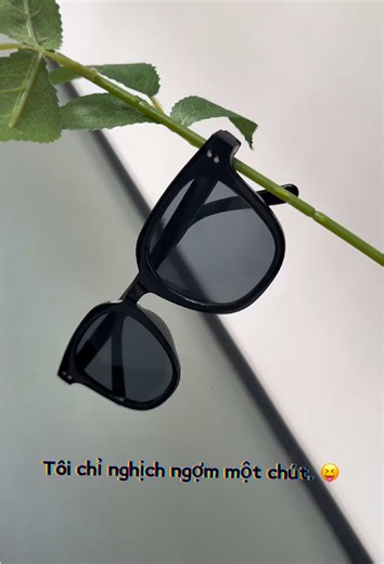 Nhiệt độ cơ thể bình thường,Thở bình thường, ăn uống bình thường, rối loạn tâm thần.#Nhữngcâuđùahàihước#Kínhrâmthờitrang#Nhữngsảnphẩmđánggia#Gợiývềkínhrâm