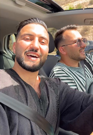 Exploring Hoceima's Coastal Beauty with Arrif Ino